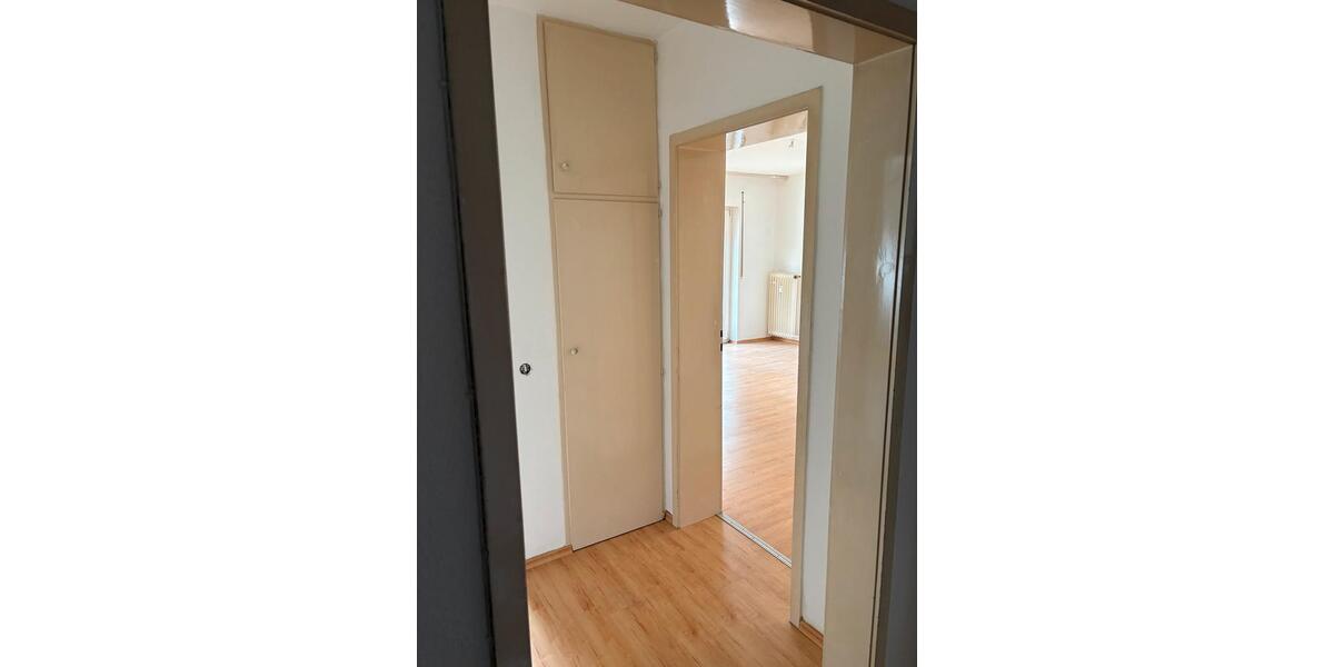 Terrassenwohnung Esslingen am Neckar Oberesslingen - 2 Zimmer, 54 m&sup2;, 200.000&euro; | Angebot:27225274