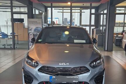Kia pro ceed / ProCeed 15.400 km 28.549 &euro; Oberriexingen 71739