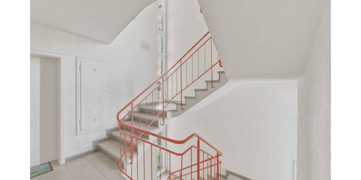 Etagenwohnung Stuttgart West - 3 Zimmer, 75 m&sup2;, 325.000&euro; | Angebot:25908911