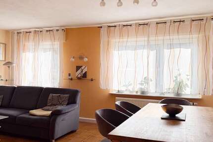 Wohnung Schorndorf - 3 Zimmer, 109 m&sup2;, 300.000&euro; | Angebot:24850614