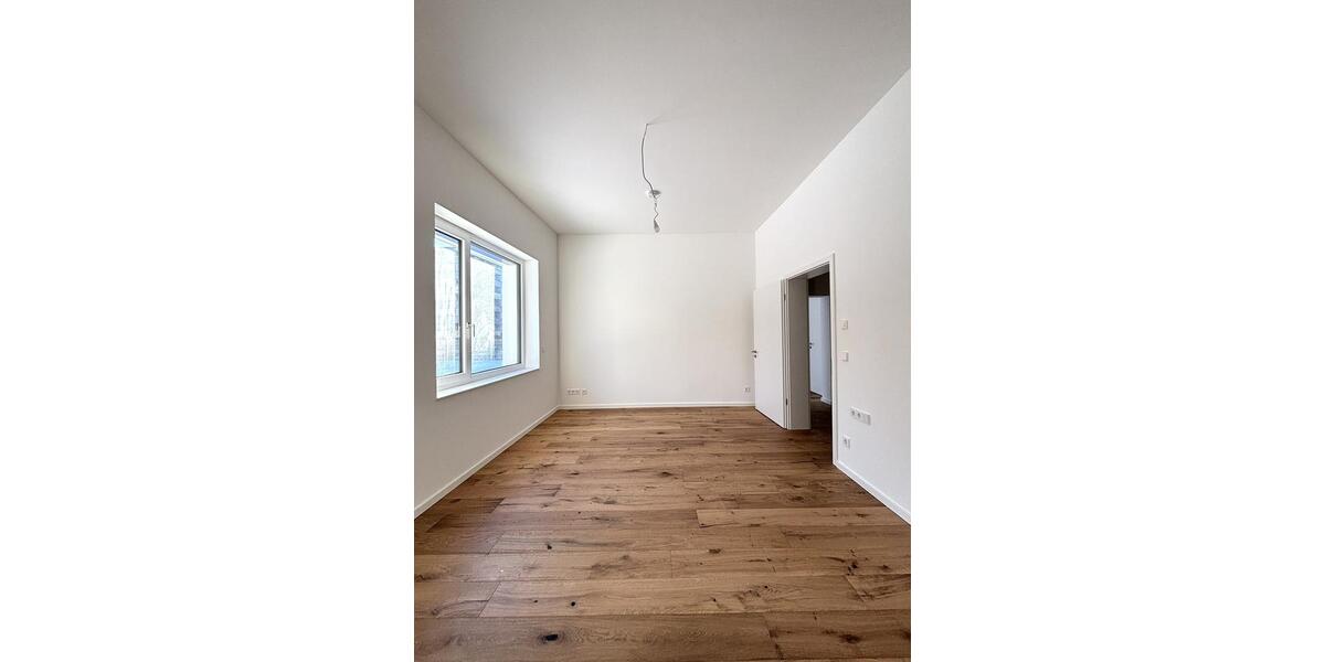 Erdgeschoßwohnung Sindelfingen - 2 Zimmer, 89 m&sup2;, 1.280&euro; | Angebot:25854092