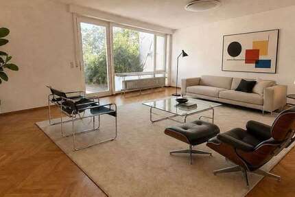 Haus Stuttgart Stuttgart-Nord - 5 Zimmer, 152 m&sup2;, 2.500&euro; | Angebot:27554815
