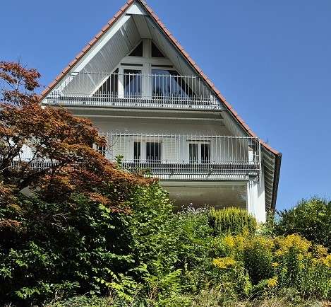 Einfamilienhaus Stuttgart Vaihingen - 9 Zimmer, 340 m&sup2;, 1.700.000&euro; | Angebot:24990351