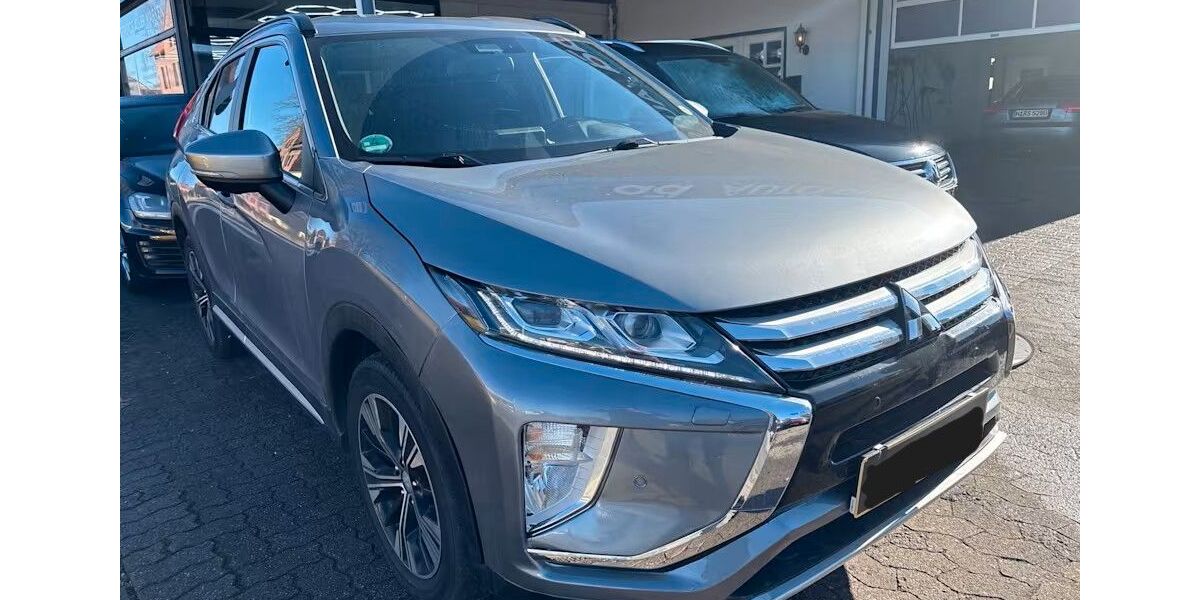 Mitsubishi Eclipse Cross 142.000 km 13.999 &euro; Ditzingen 71254