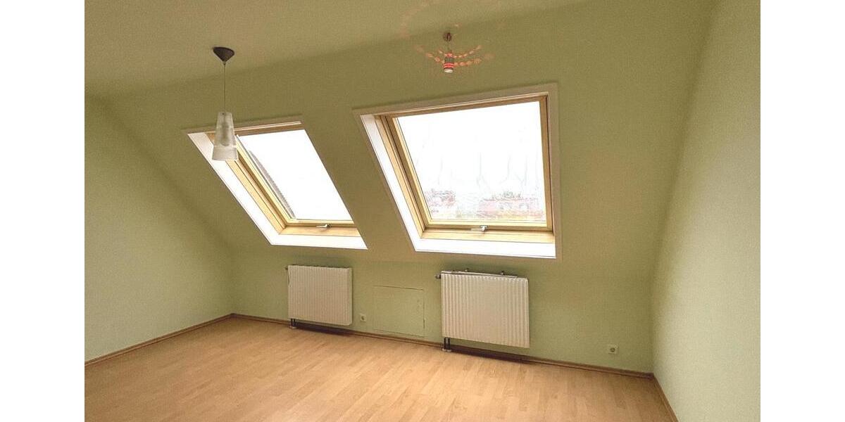 Dachgeschoßwohnung Waiblingen Bittenfeld - 3 Zimmer, 57 m&sup2;, 790&euro; | Angebot:26147827