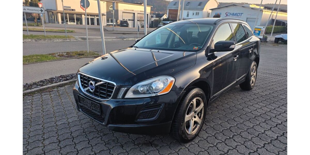 Volvo XC60 185.000 km 10.900 &euro; Steinheim 71711