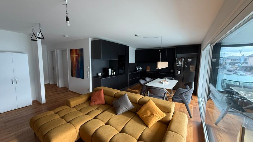 Etagenwohnung Schorndorf - 4 Zimmer, 100 m&sup2;, 549.000&euro; | Angebot:25945428