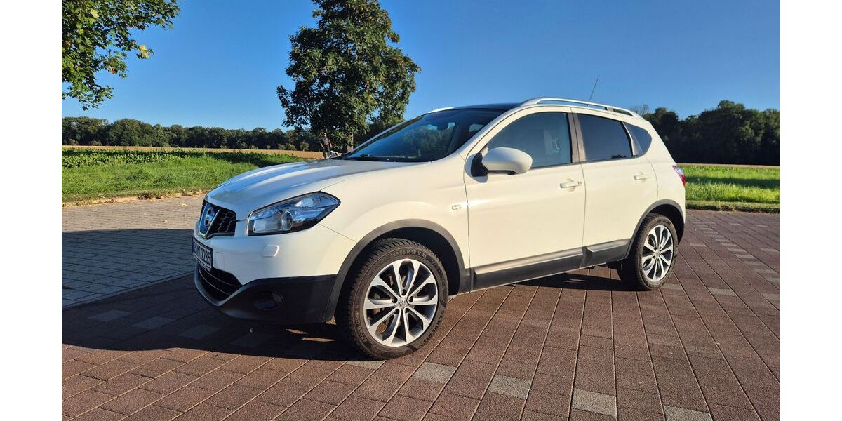 Nissan Qashqai 177.500 km 6.390 &euro; Bietigheim-Bissingen 74321
