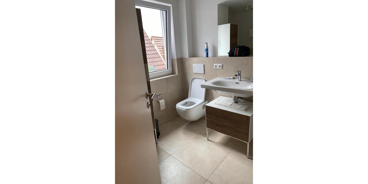 Etagenwohnung Filderstadt - 5.5 Zimmer, 137 m&sup2;, 2.200&euro; | Angebot:27570038