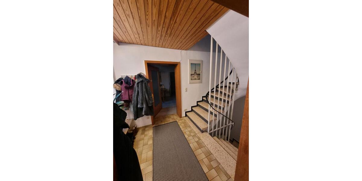 Etagenwohnung Heilbronn Böckingen - 5 Zimmer, 139 m&sup2;, 460&euro; | Angebot:24865405