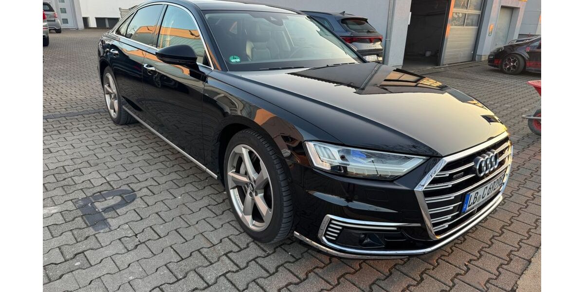 Audi A8 80.000 km 56.500 &euro; Freiberg 71691
