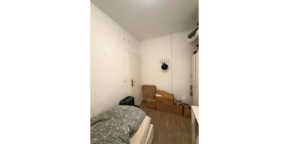 Etagenwohnung Stuttgart Bad Cannstatt - 1 Zimmer, 550&euro; | Angebot:23418905