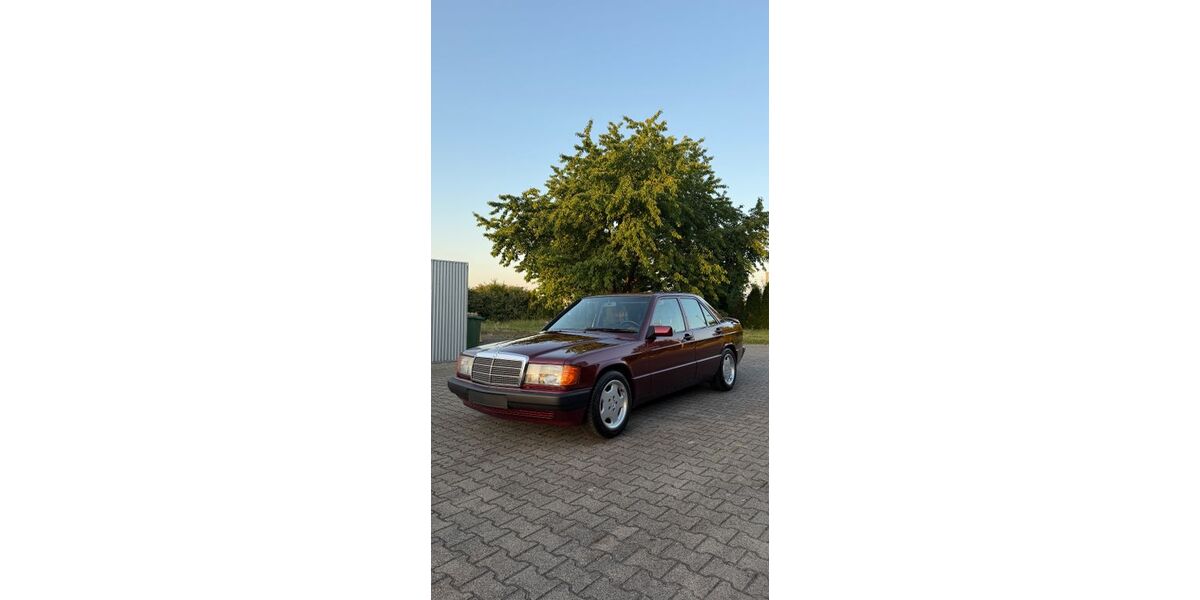Mercedes-Benz 190 112.000 km 16.990 &euro; Eberdingen 71735