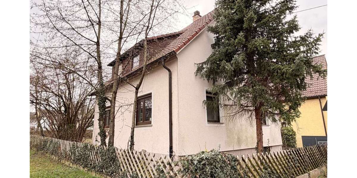 Einfamilienhaus Asperg - 6 Zimmer, 117 m&sup2;, 480.000&euro; | Angebot:25804429