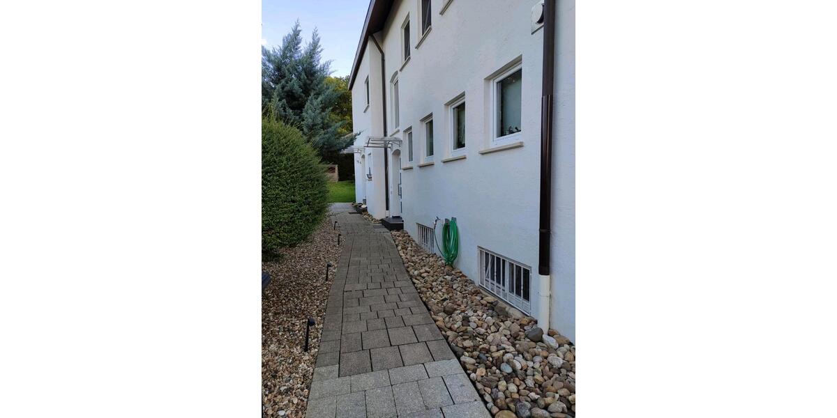 Etagenwohnung Remseck am Neckar - 3.5 Zimmer, 83 m&sup2;, 310.000&euro; | Angebot:24816043