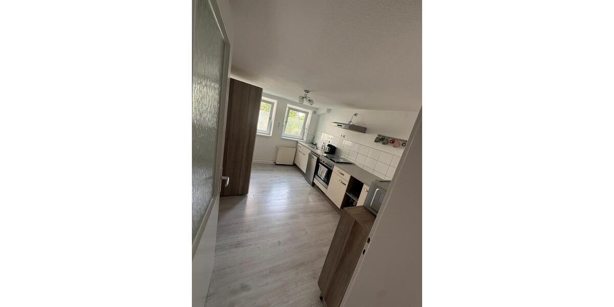 Etagenwohnung Fellbach - 3 Zimmer, 80 m&sup2;, 1.599&euro; | Angebot:27541485