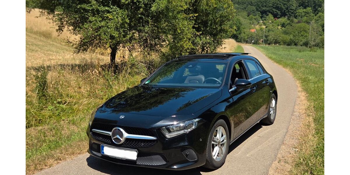 Mercedes-Benz A 200 102.000 km 16.900 &euro; Auenwald 71549