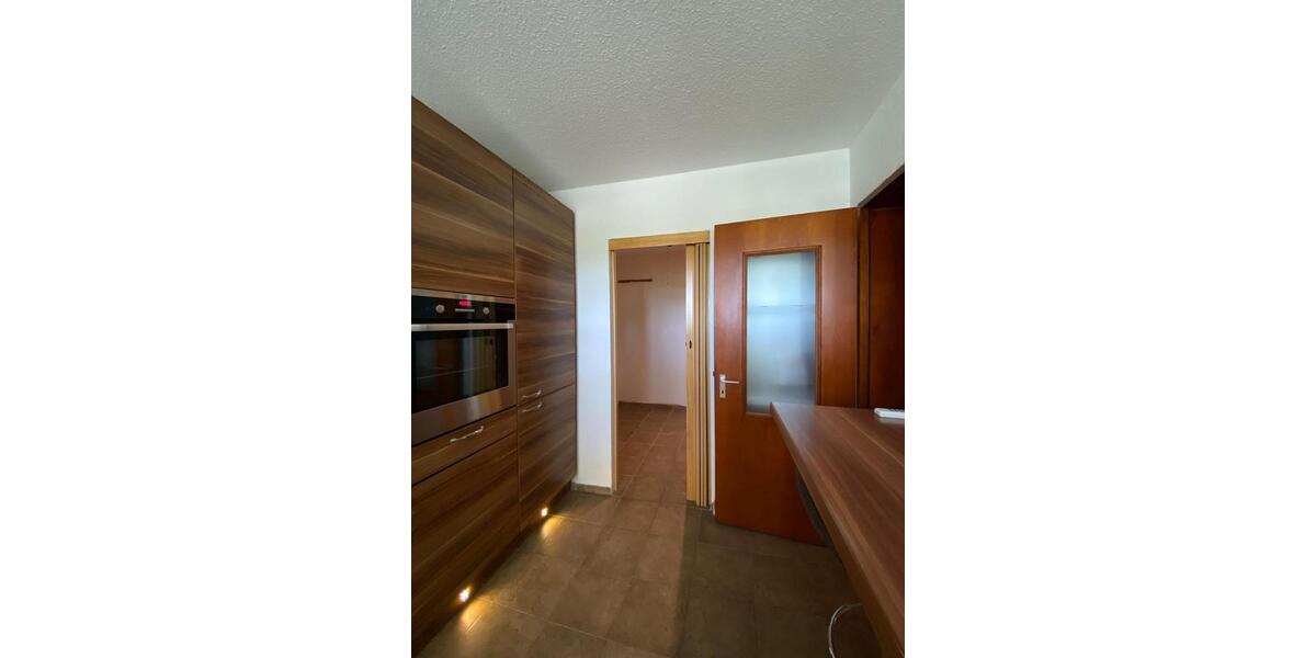 Etagenwohnung Schwieberdingen - 4 Zimmer, 99 m&sup2;, 370.000&euro; | Angebot:26983741