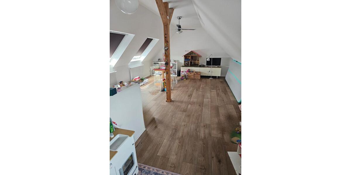 Maisonettenwohnung Ludwigsburg Oßweil - 5 Zimmer, 168 m&sup2;, 1.900&euro; | Angebot:26164663