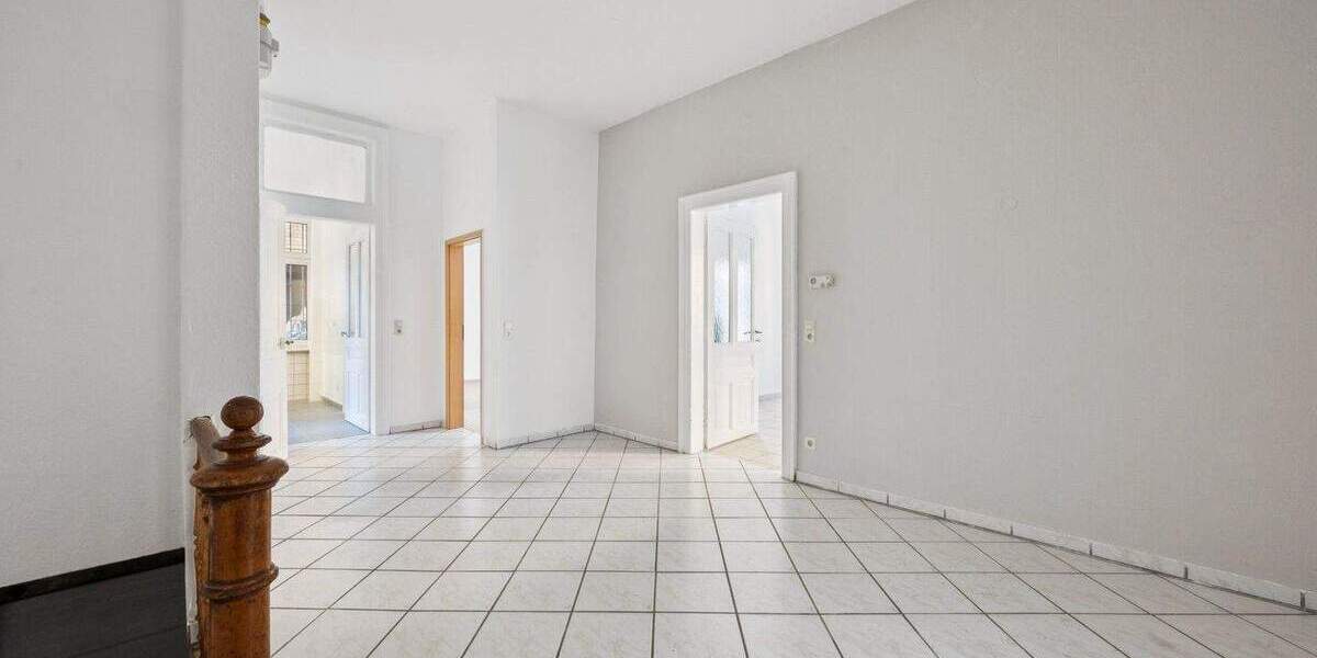 Etagenwohnung Stuttgart / Bad Cannstatt Bad Cannstatt - 4 Zimmer, 112 m&sup2;, 419.000&euro; | Angebot:25704136