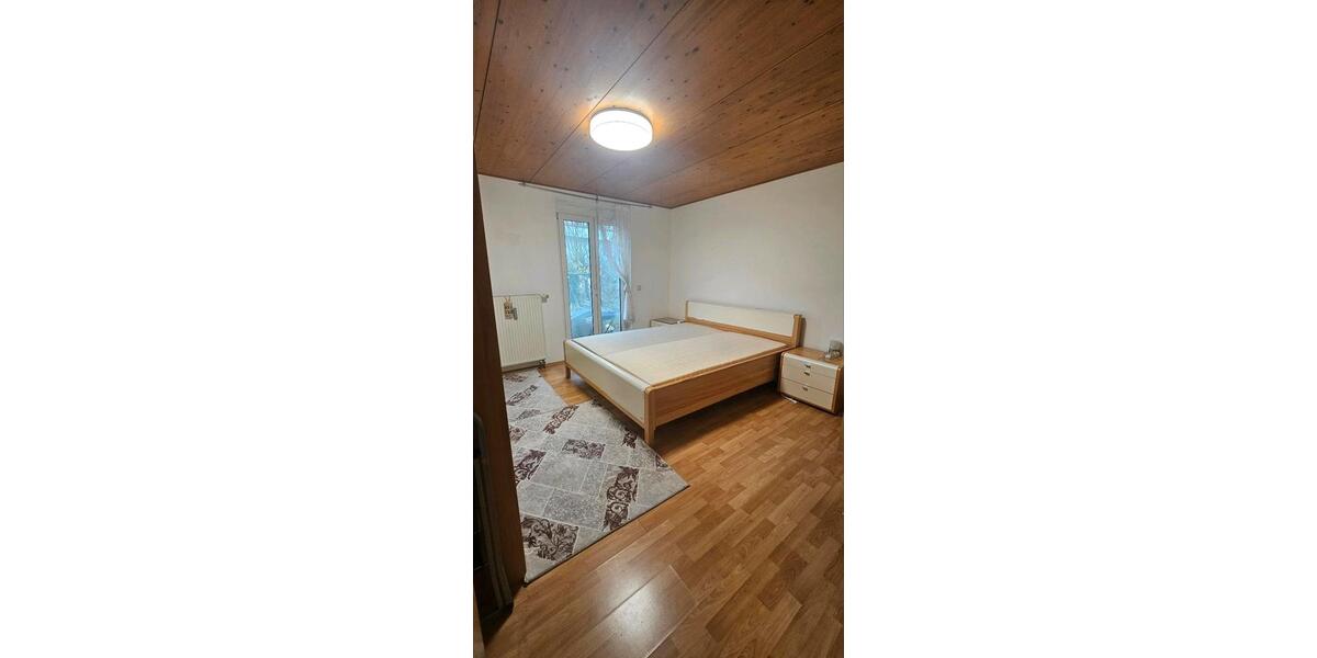 Erdgeschoßwohnung Hemmingen - 3.5 Zimmer, 88 m&sup2;, 1.950&euro; | Angebot:25844630