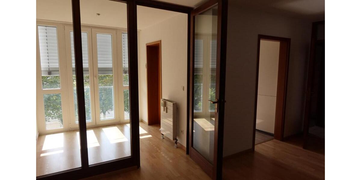 Erdgeschoßwohnung Stuttgart Stuttgart-Ost - 2.5 Zimmer, 67 m&sup2;, 295.000&euro; | Angebot:27550927