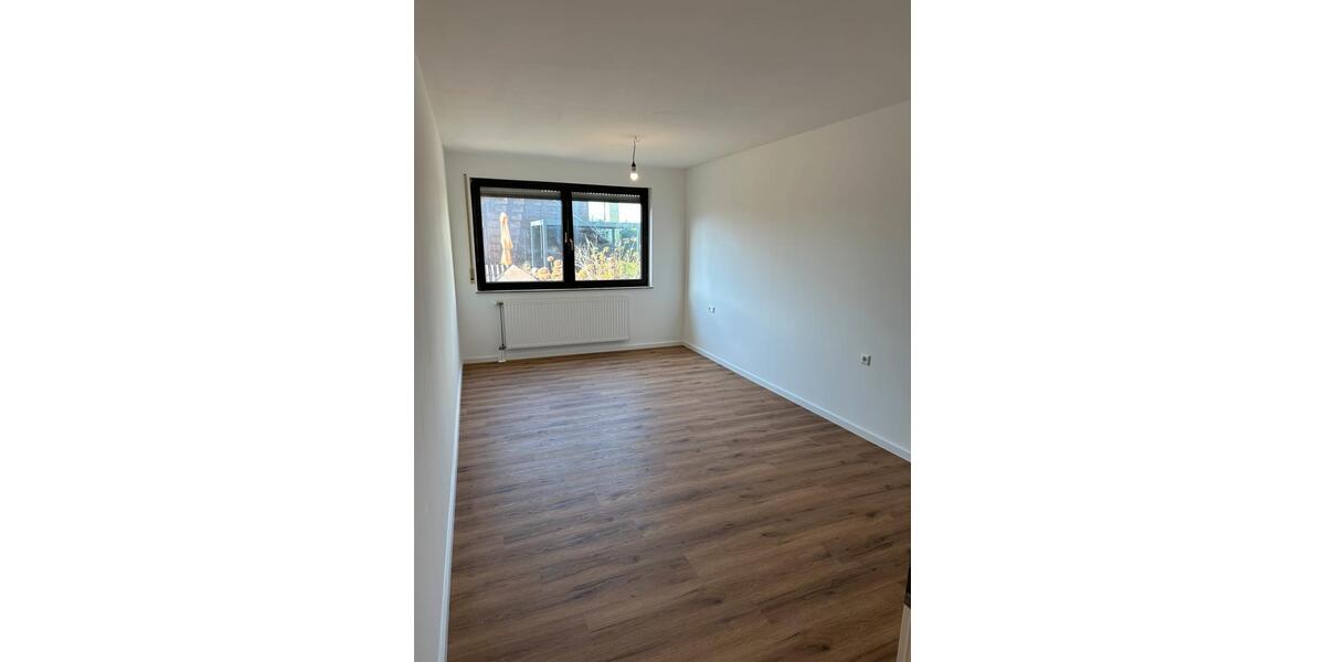 Etagenwohnung Esslingen am Neckar Oberesslingen - 2 Zimmer, 68 m&sup2;, 249.000&euro; | Angebot:27234721