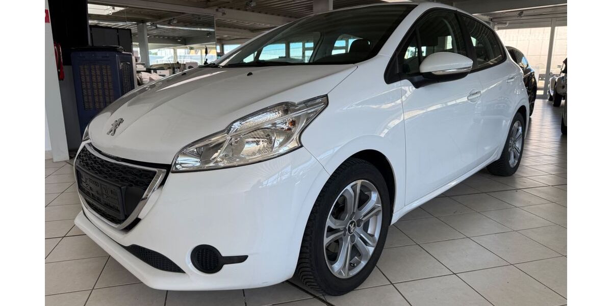 Peugeot 208 100.000 km 5.490 &euro; Neckarwestheim 74382
