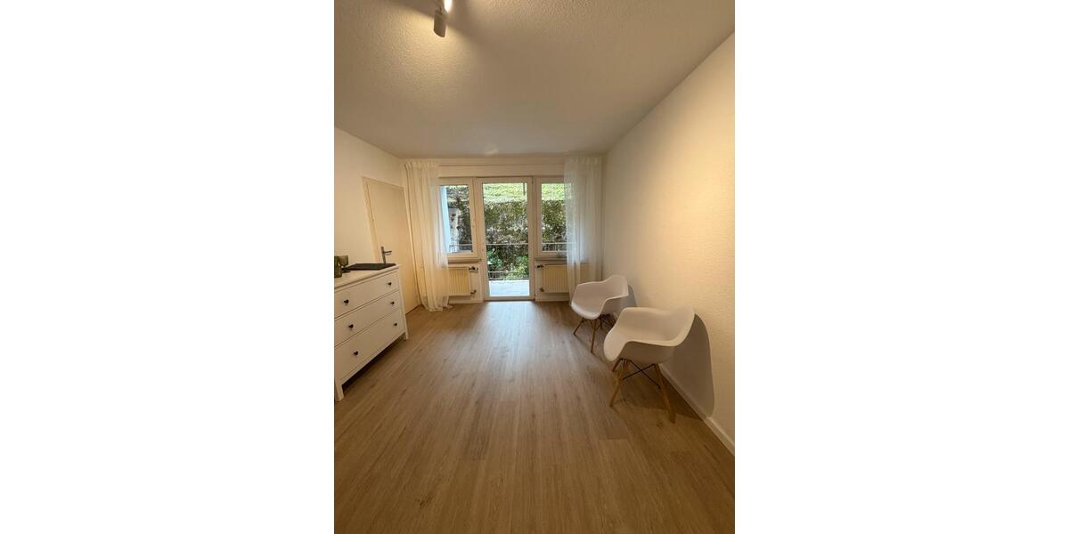 Hochparterre Stuttgart Stuttgart-West - 2 Zimmer, 42 m&sup2;, 950&euro; | Angebot:25953916
