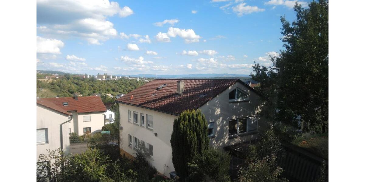 Erdgeschoßwohnung Esslingen am Neckar Brühl - 3.5 Zimmer, 124 m&sup2;, 1.700&euro; | Angebot:27547278
