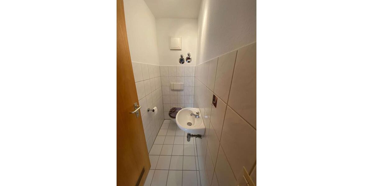 Etagenwohnung Stuttgart Neuwirtshaus - 2 Zimmer, 65 m&sup2;, 900&euro; | Angebot:25856608