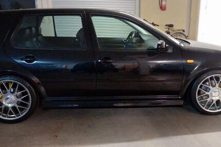 VW Golf 317.000 km 5.800 &euro; Stuttgart 70435