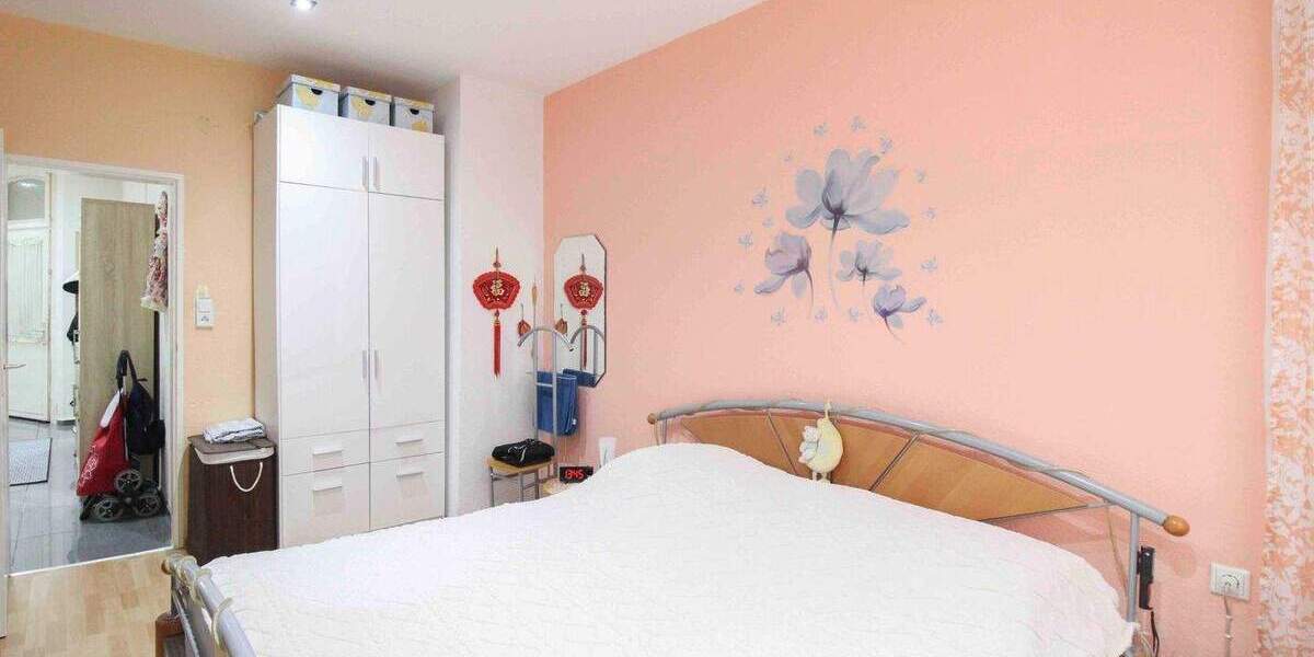 Etagenwohnung Stuttgart Bad Cannstatt - 3 Zimmer, 73 m&sup2;, 260.000&euro; | Angebot:25750515