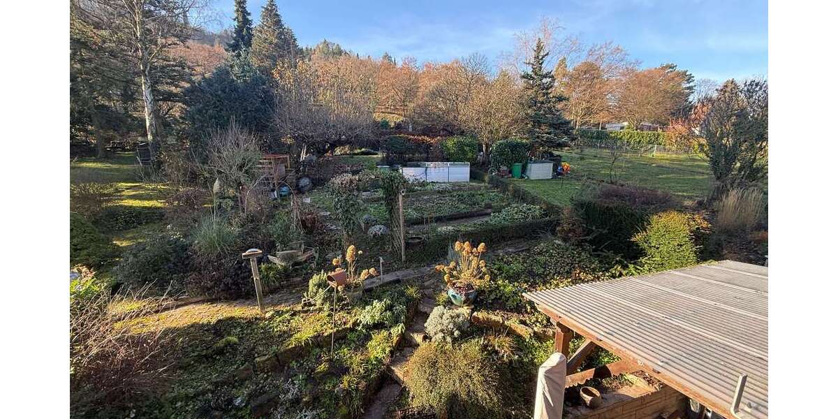 Etagenwohnung Stuttgart Luginsland - 7 Zimmer, 135 m&sup2;, 498.000&euro; | Angebot:24819376