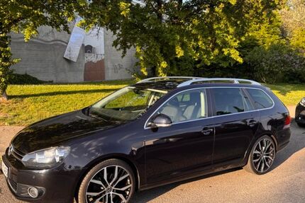 VW Golf 110.400 km 7.299 &euro; Esslingen am Neckar 73732