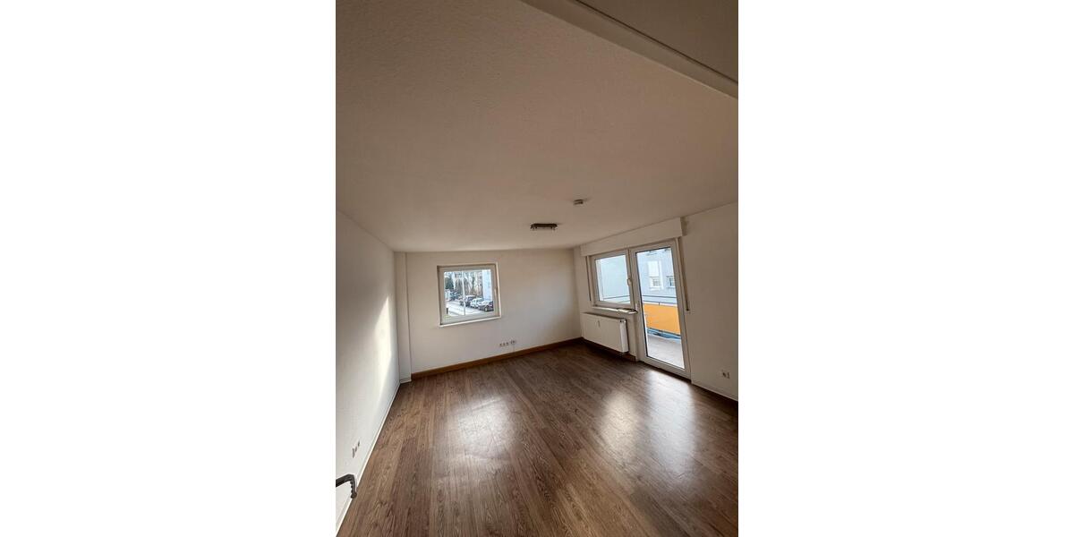 Erdgeschoßwohnung Mühlacker - 3 Zimmer, 67 m&sup2;, 825&euro; | Angebot:27556653