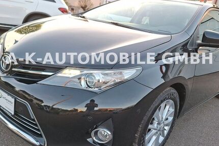 Toyota Auris 58.499 km 13.499 &euro; Deizisau 73779