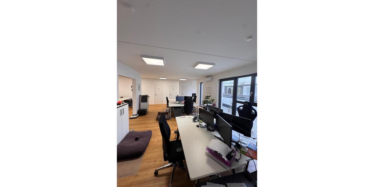 Gewerbeobjekt Ludwigsburg Eglosheim - 2.250&euro; | Angebot:26453712