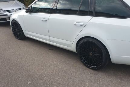 Skoda Octavia 194.600 km 10.399 &euro; Stuttgart 70437