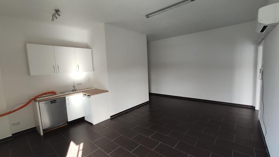Gewerbeobjekt Brackenheim - 3.300&euro; | Angebot:25943845