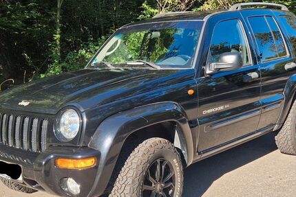 Jeep Cherokee 124.574 km 6.500 &euro; Stuttgart 70499