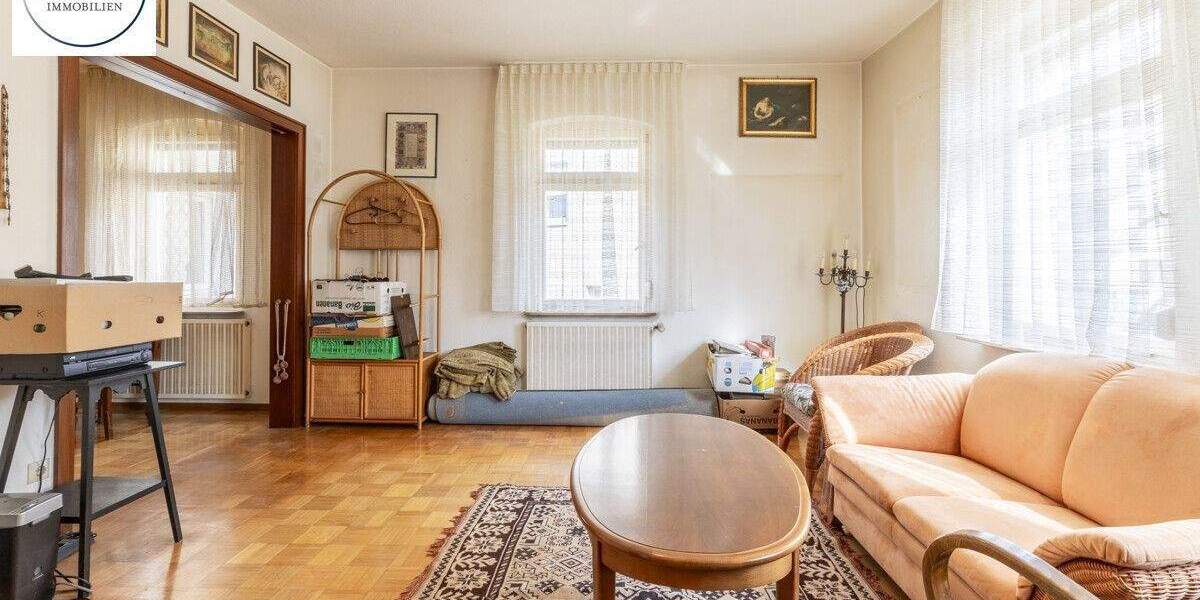 Mehrfamilienhaus, Wohnhaus Schorndorf - 8 Zimmer, 160 m&sup2;, 398.000&euro; | Angebot:25738428