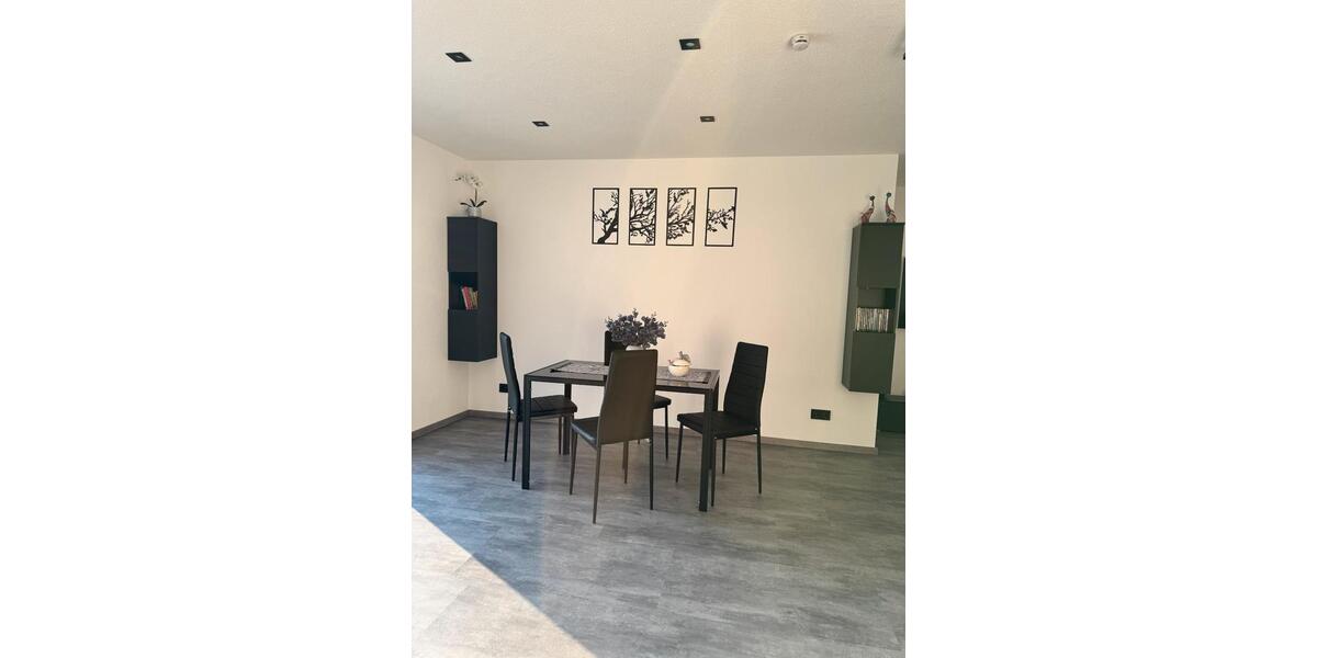 Etagenwohnung Lehrensteinsfeld - 3 Zimmer, 77 m&sup2;, 1.850&euro; | Angebot:24396283