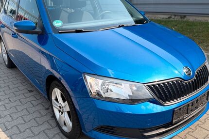 Skoda Fabia 98.000 km 5.994 &euro; Fellbach bei Stuttgart 70736