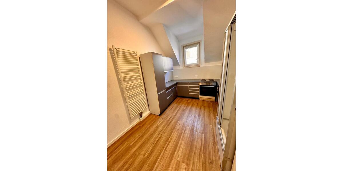 Etagenwohnung Stuttgart Vaihingen - 2 Zimmer, 20 m&sup2;, 800&euro; | Angebot:25922250