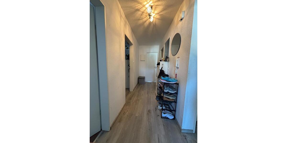 Dachgeschoßwohnung Stuttgart Bad Cannstatt - 3 Zimmer, 67 m&sup2;, 1.280&euro; | Angebot:27571724