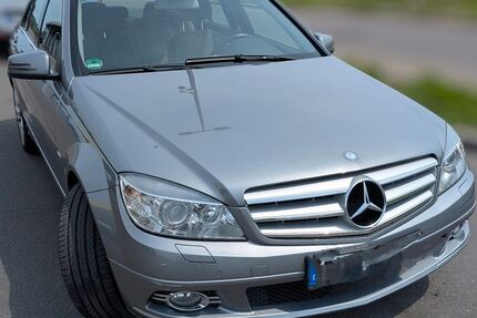 Mercedes-Benz C 200 215.000 km 8.300 &euro; Leutenbach 71397