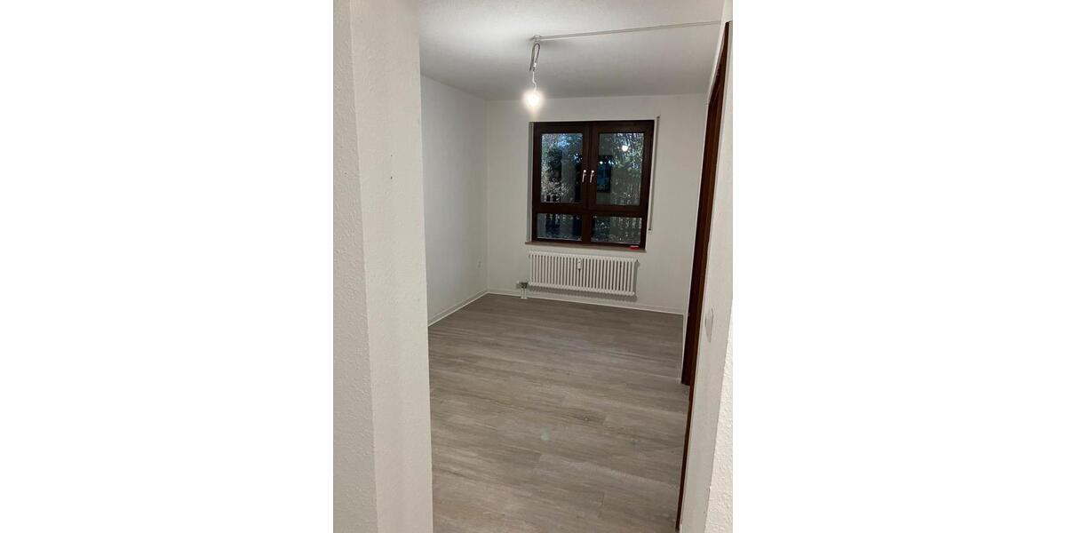 Erdgeschoßwohnung Stuttgart Stuttgart-West - 3 Zimmer, 83 m&sup2;, 991&euro; | Angebot:25919064