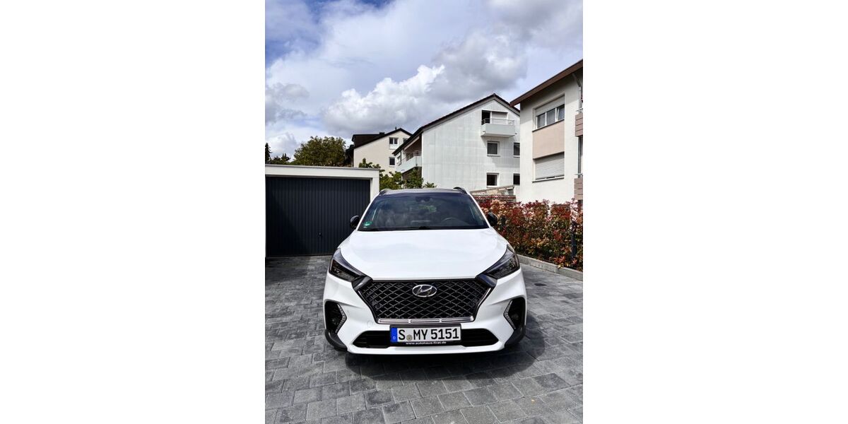 Hyundai TUCSON 199.999 km 17.500 &euro; Remseck 71686