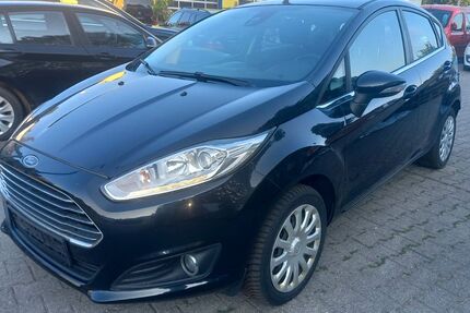 Ford Fiesta 147.000 km 3.999 &euro; LUDWIGSBURG 71642